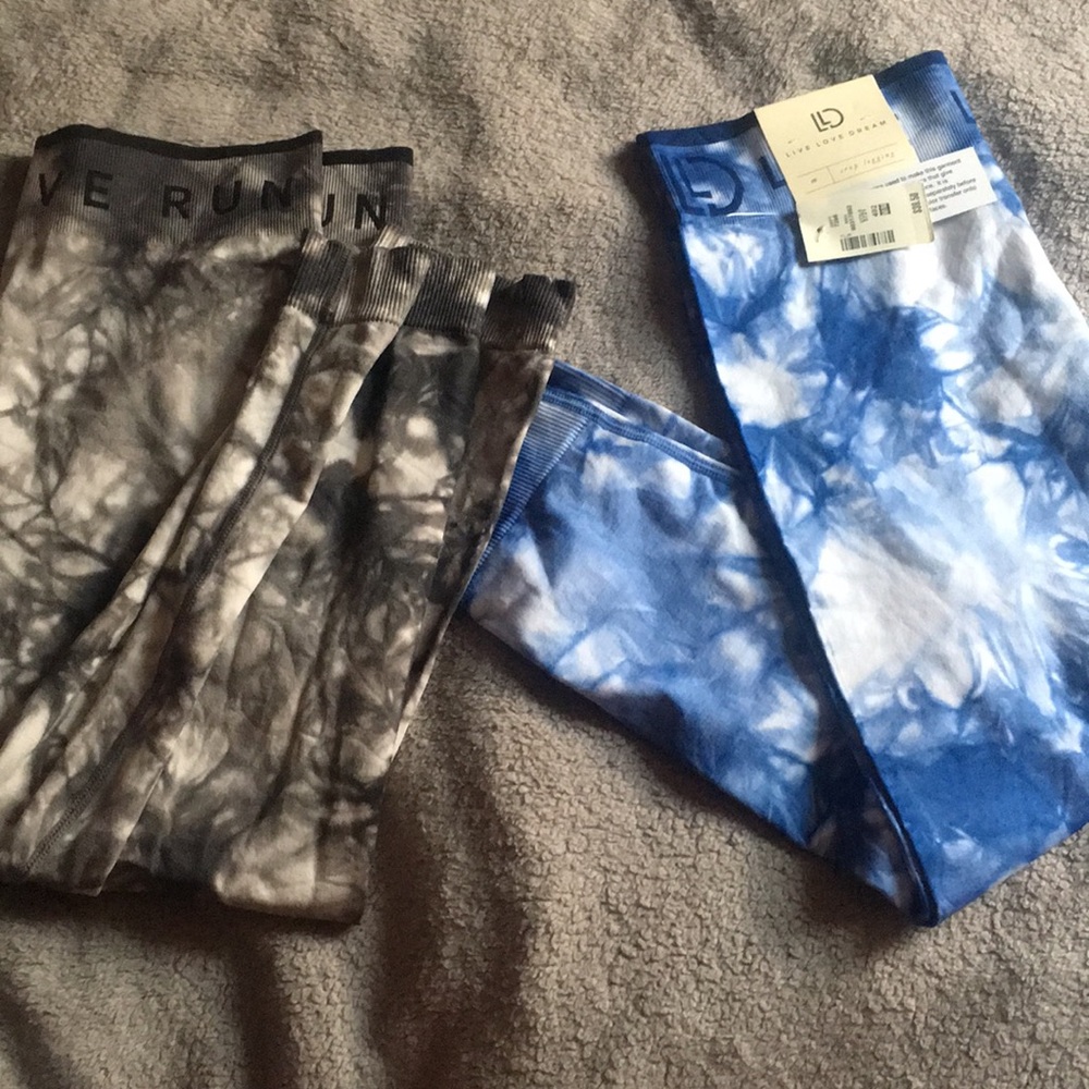 Aeropostale seamless leggings, cropped. Size M
